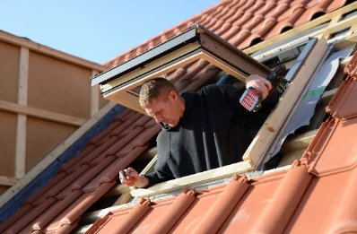 Pose de fenêtres de toit Velux à Hauteroche